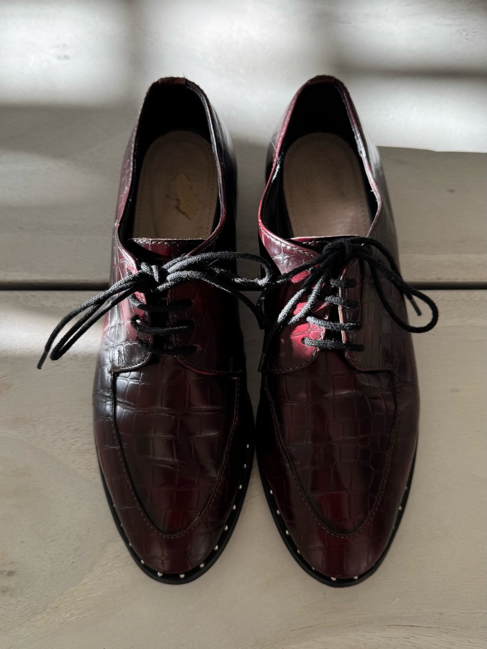 Vintage Kurt Geiger Oxblood Croc-Embossed Lace-Up Dress Shoes Sz 39 (8.5 Women’s